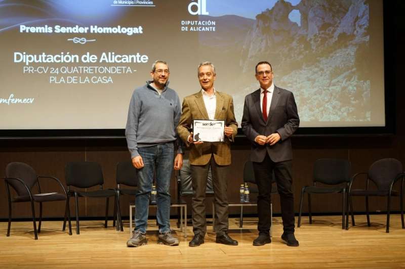 Entrega de los galardones al Sendero Homologado del A�o 2025.  EPDA