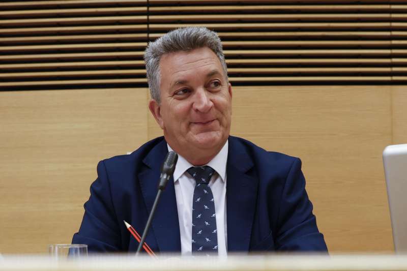 Imagen de archivo del vicepresidente tercero y conseller de Medio Ambiente, Infraestructuras, Territorio y de la Recuperación, Vicente Martínez Mus. EFE/ Javier Lizon /Archivo/Archivo
