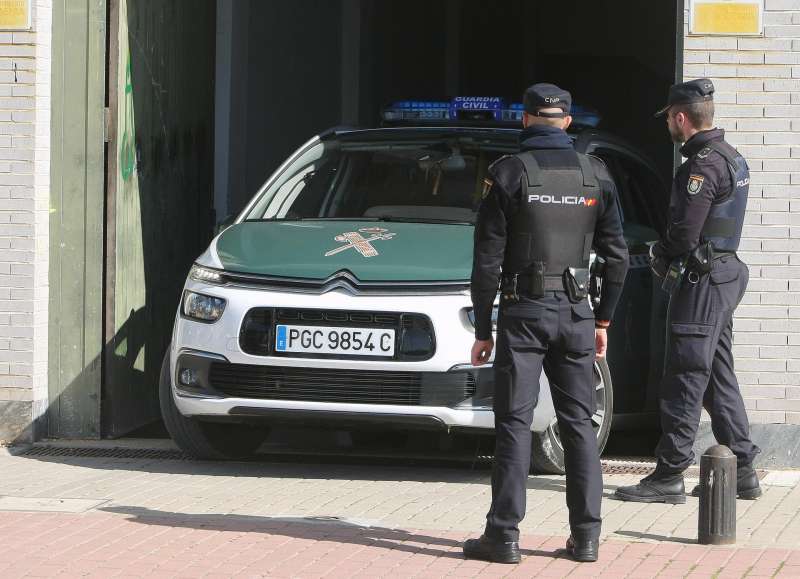 La Guardia Civil ha detenido a tres personas. EFEMORELLArchivo
