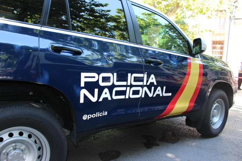 Imagen de archivo de un vehculo de la Polica Nacional.  EFE
