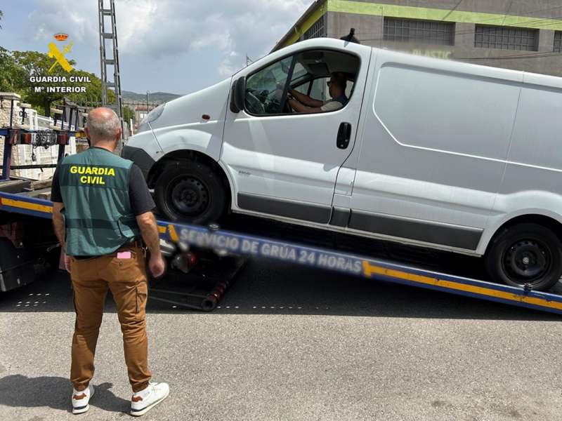 La Guardia Civil ha detenido por segunda vez y por el mismo delito a un empresario en Ibi.  EPDA
