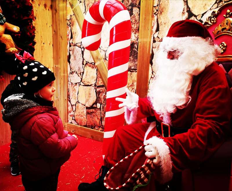 Foto de Pap� Noel en la Feria de Confrides EPDA