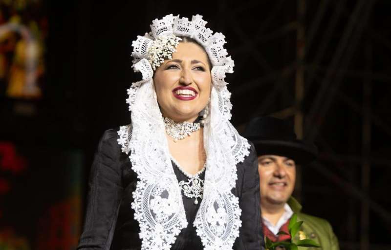 Adriana Vico Melgar, bellea del foc 2025, en una imagen facilitada a EFE.
