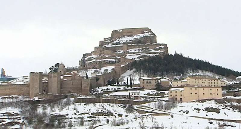 Imagen de archivo de la localidad de Morella, en CastellÃ³n, nevada tras el temporal. EFE/EFE TV