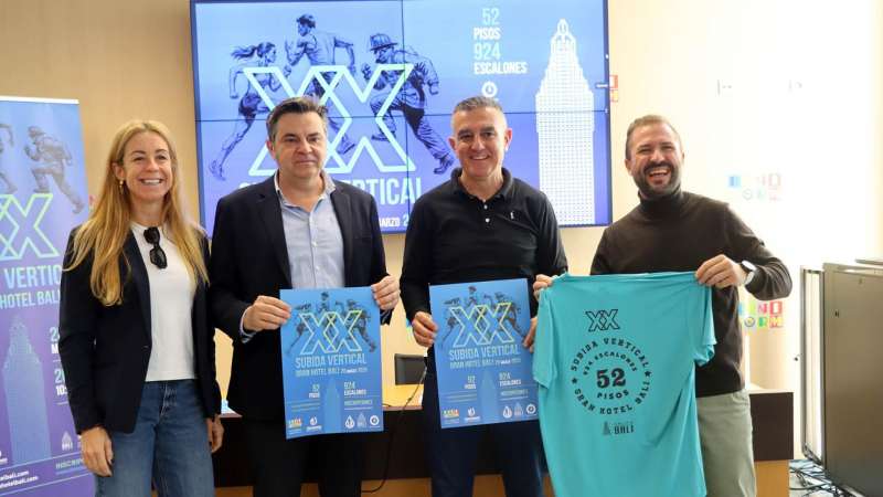 Momento de la presentaci�n de la Subida al Hotel Bali, en una imagen facilitada por la organizaci�n. EFE