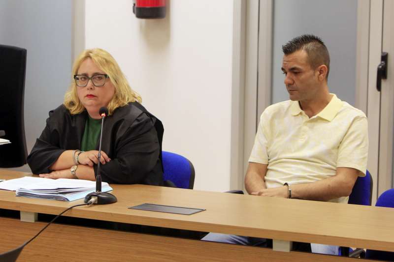 El procesado, en el juicio celebrado en la Audiencia Provincial de Alicante. EFEMorell
