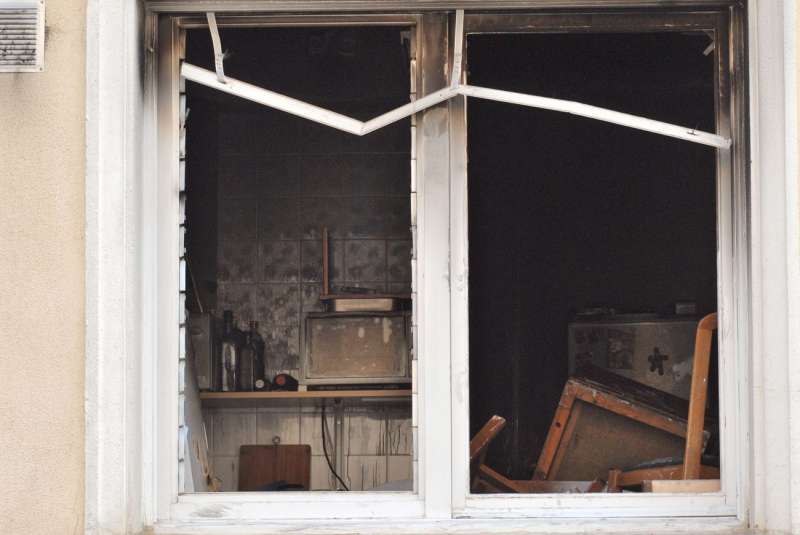 Estado en el que ha quedado una vivienda tras un explosiÃ³n de gas. EFE/Joan Esteve/Archivo
