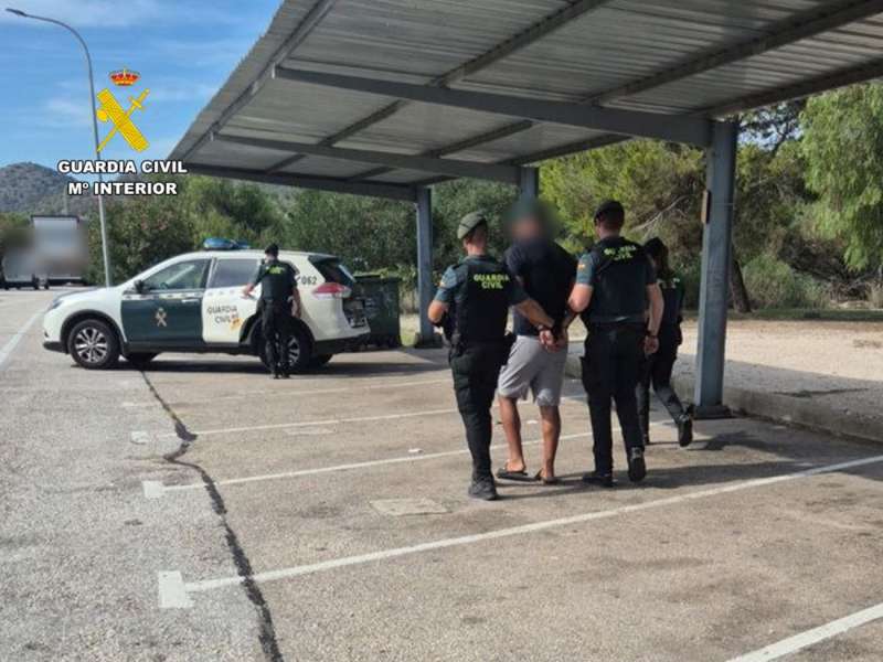 Momento de la detencin EFE Guardia Civil