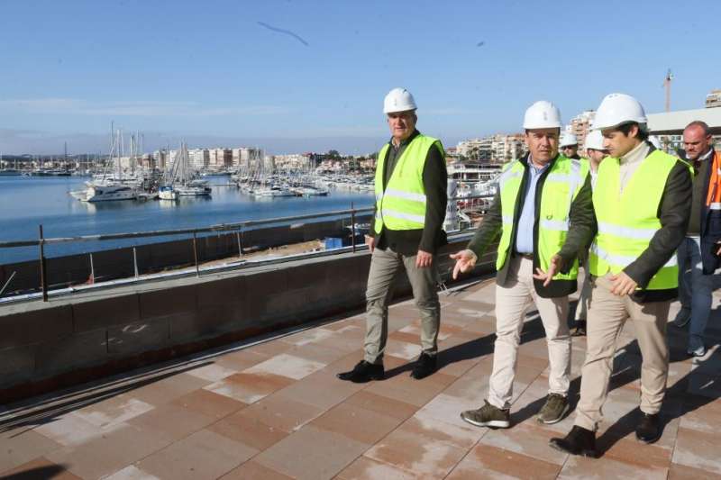 Foto de las obras del puerto de Torrevieja EPDA
