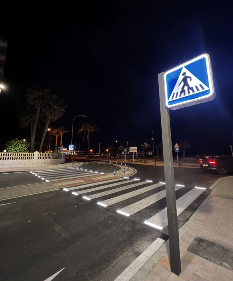 Uno de los pasos de peatones, en una imagen difundida por el Ayuntamiento de Alicante. /EPDA