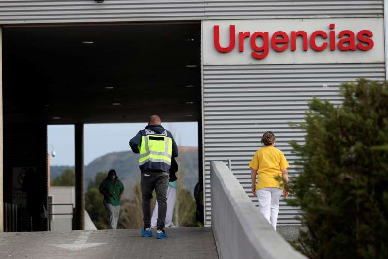 Entrada a Urgencias de un hospital, en una imagen de archivo. EFERodrigo Jimnez