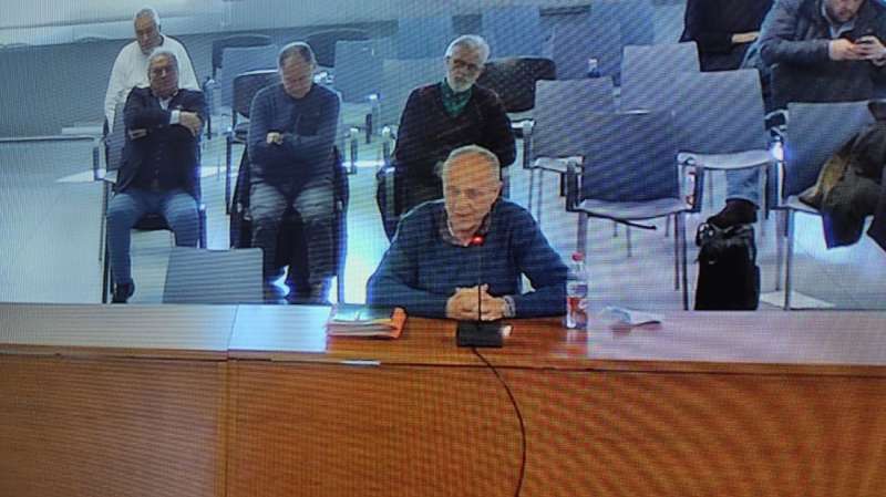 El exdirigente socialista y ex subdelegado del Gobierno en Valencia Rafael Rubio durante su declaraciÃ³n de hoy. EFE/Jordi Ferrer
