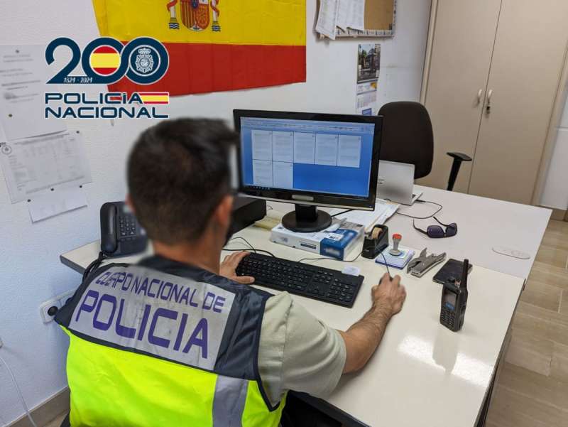 Imagen de archivo de un investigador de la Polica Nacional.
