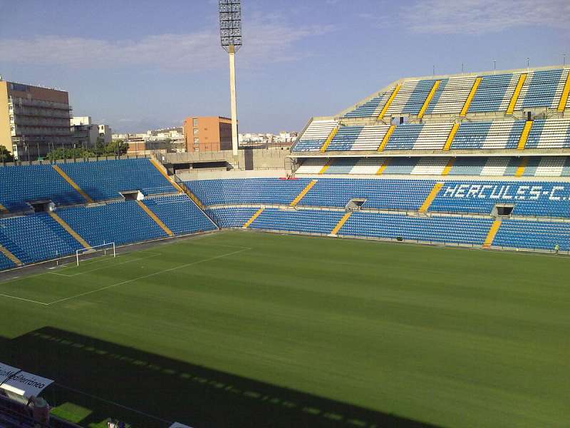 El partido tuvo que disputarse en el Rico PÃ©rez, estadio del HÃ©rcules de Alicante. /EPDA